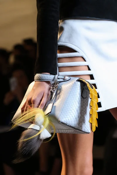Look 86